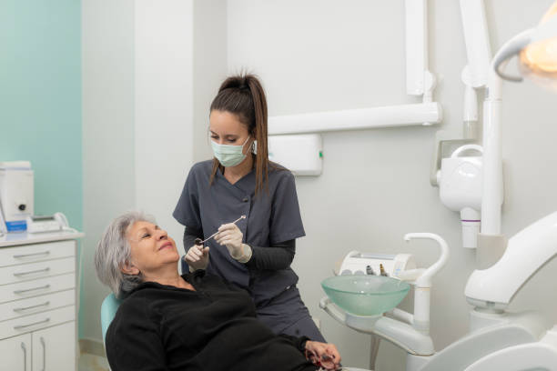 Best Orthodontic Emergency Dentist in Collinsvle, IL